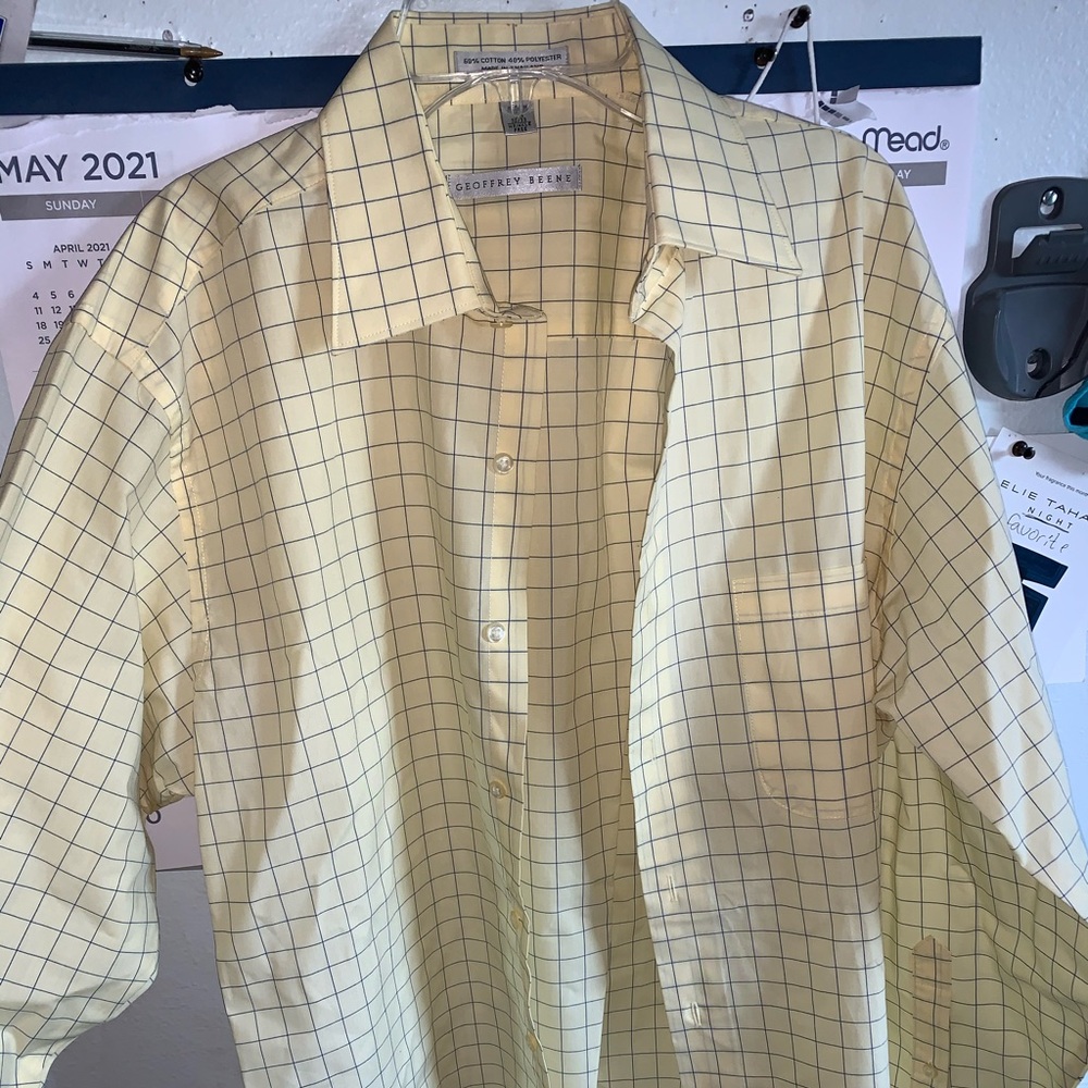 Medium Geoffrey Beene Dress Shirt